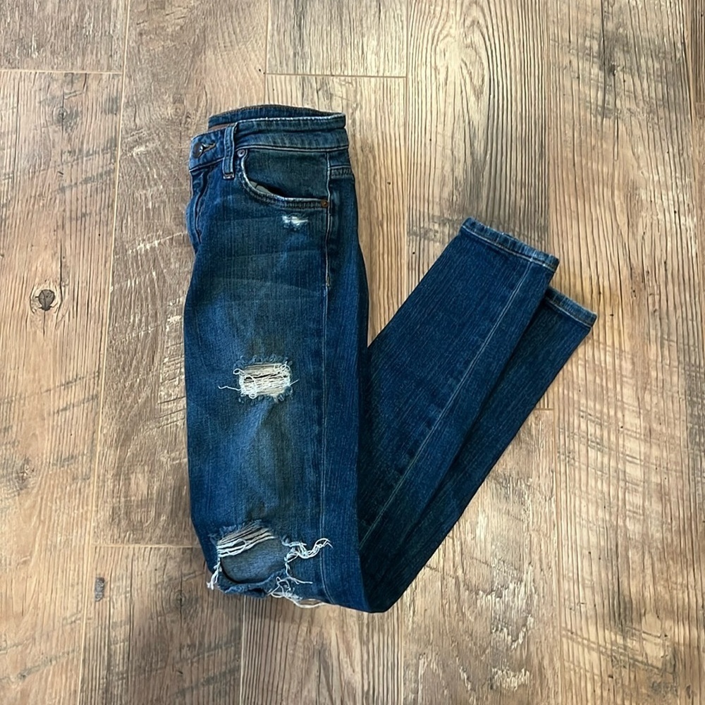 Joe’s Woman’s The Icon Skinny Mid Rise Skinny Jean’s Size 25